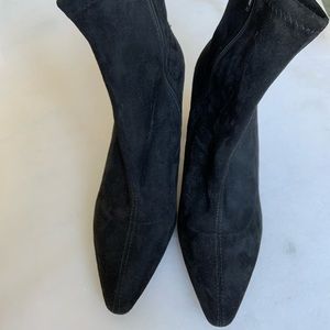 Women’s Aldo bootie